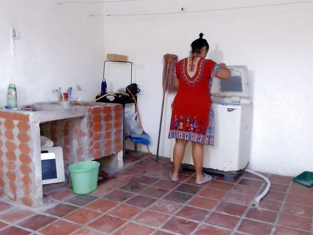 I Help My Stepsister Alydenalyoficial in the Laundry Room I End up Fucking Her Really Good Until I Fill Her Pussy with Semen (Studio Falcony FJ)