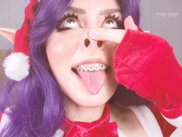 Christmas Elf Misato Katsuragi Does Piggy Nose and Grunts