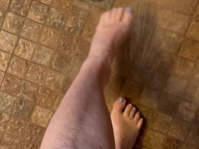 Shower Time with My Foots (Red's house)