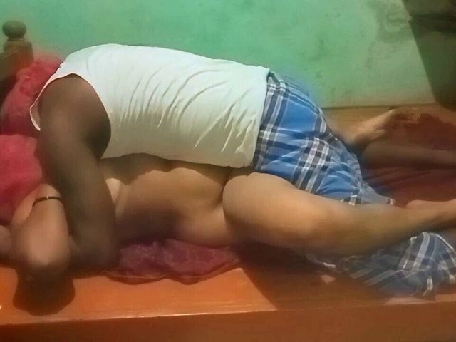 Indian Aunty Cheating with Step-uncle at Home (Priyanka priya)