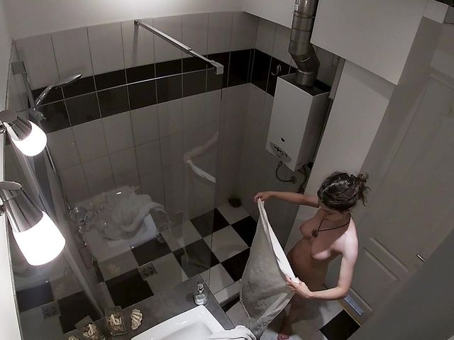 Cam - My Stepsister in the Shower (Dollscult)