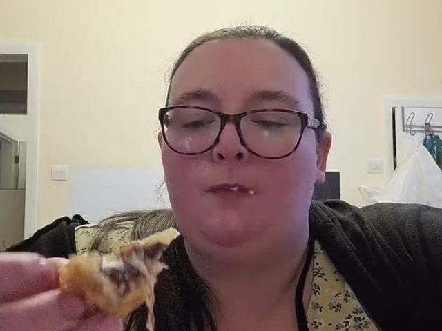 Waffles Are a Girls Best Friend (SSBBW Lady Brads)