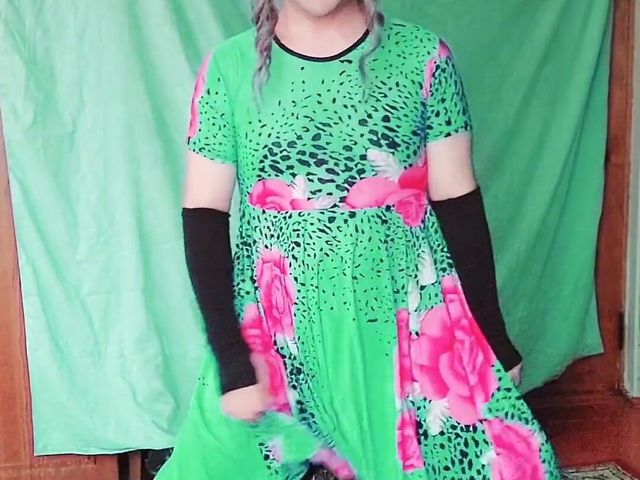 Sassy and Seductive: the Hottest Crossdresser Moments (Ladyboy Kitty)