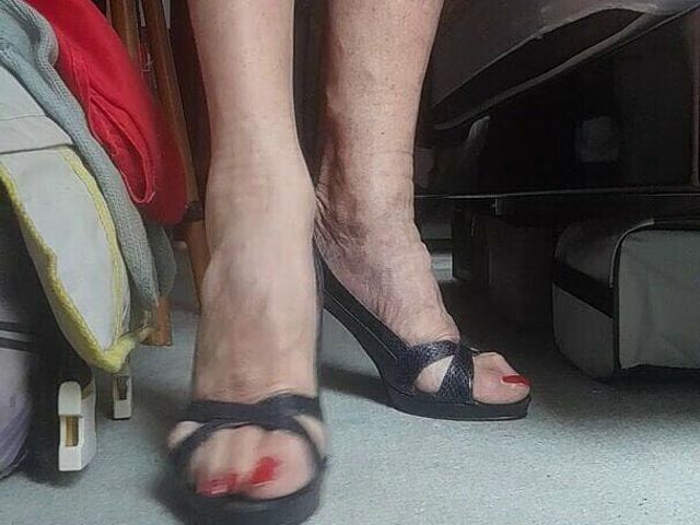 Marzia Feet (Lady Marzia)