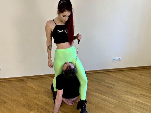 Rough Pussy Worship and Face Slapping Femdom with Cruel Mistress Sofi in Green Leggings (Petite Princesses FemDom (PPFemdom))