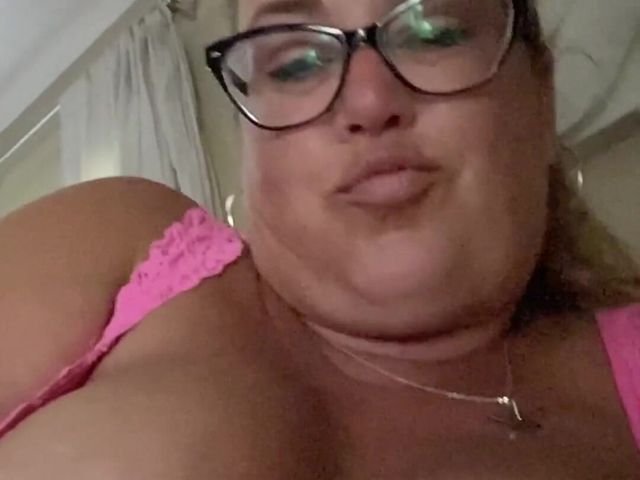 Titties!! LilyBay73 (Lily Bay 73)