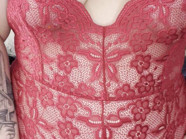 Edging in Red Lace (Natalie Moore)