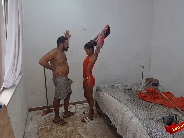 Guy Surprises Himself with His Best Friend's Stepdaughter (Leoogro)