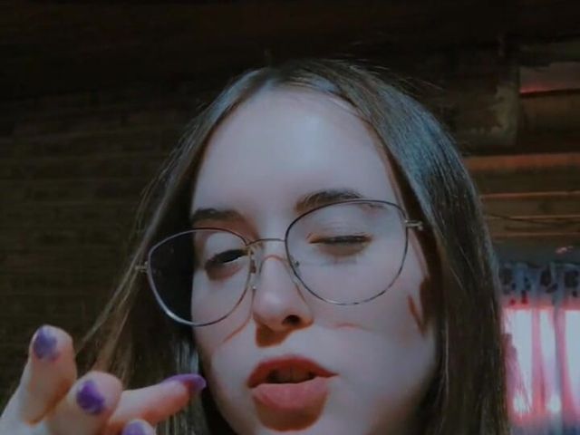 Teen in Glasses (Raven hearth VIP)